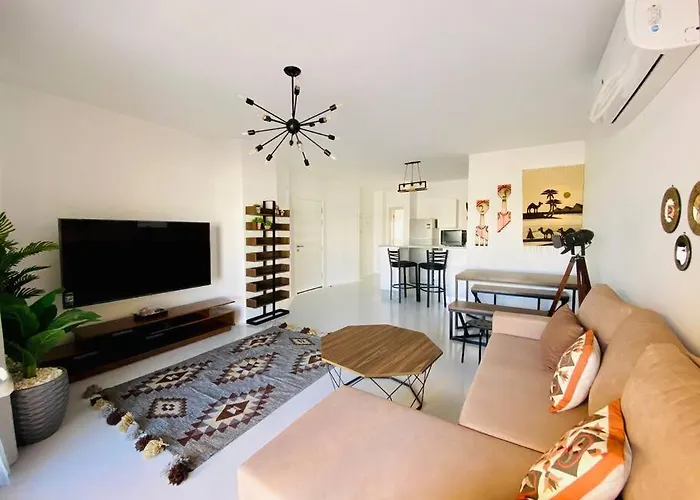 Ground Spacious 1-br @ Swanlake El Gouna !