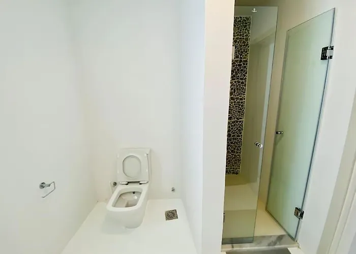 Ground Spacious 1-br @ Swanlake El Gouna ! شقة