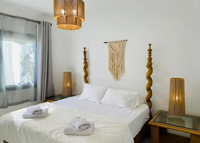 شقة Ground Spacious 1-br @ Swanlake El Gouna ! *
