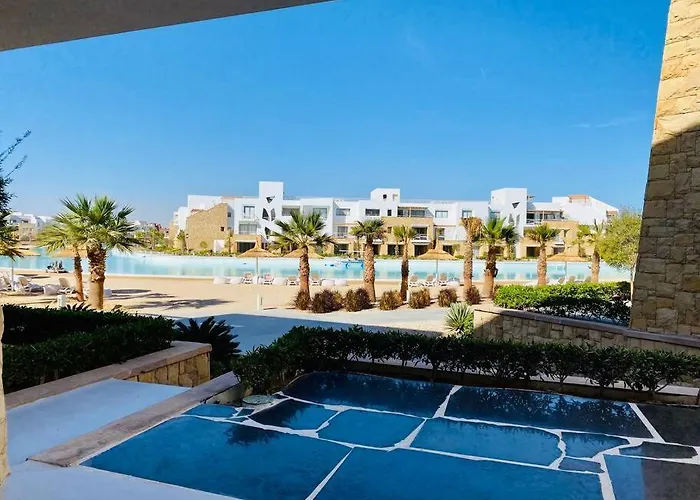 Ground Spacious 1-br @ Swanlake El Gouna ! الغردقة